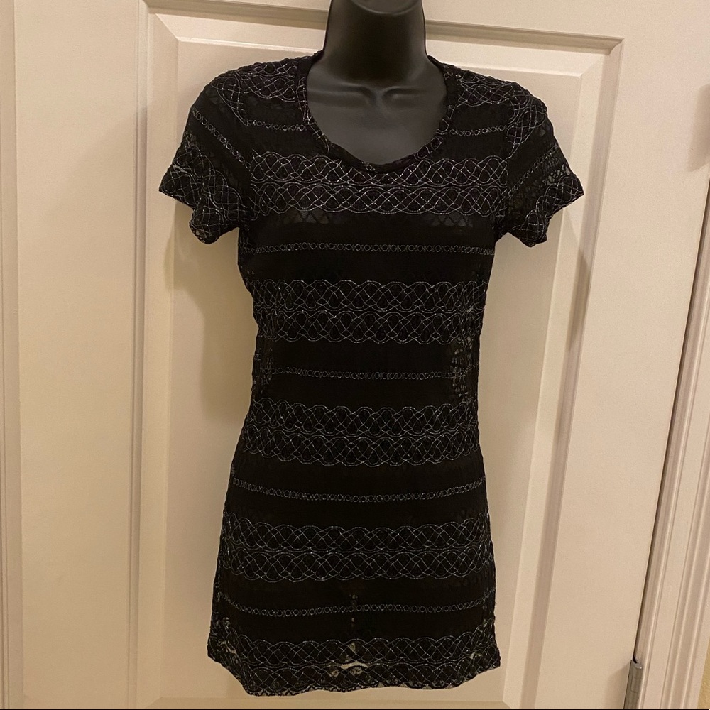 Super Cute Stretchy Black Shell Top